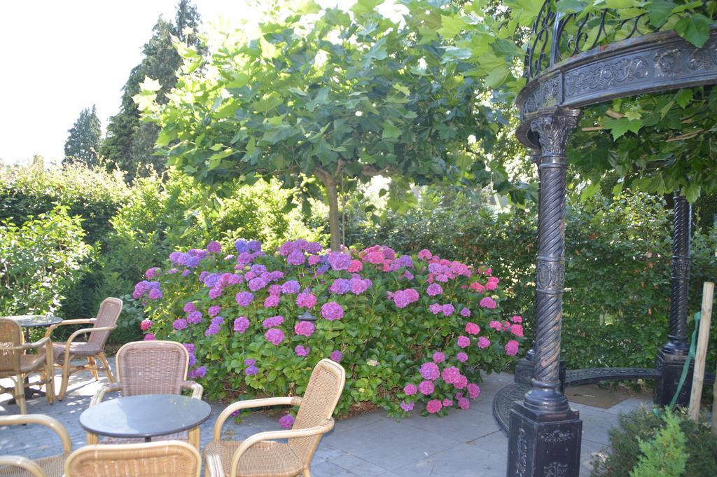Hotel Garni Villa Arrisja Eefde Kültér fotó