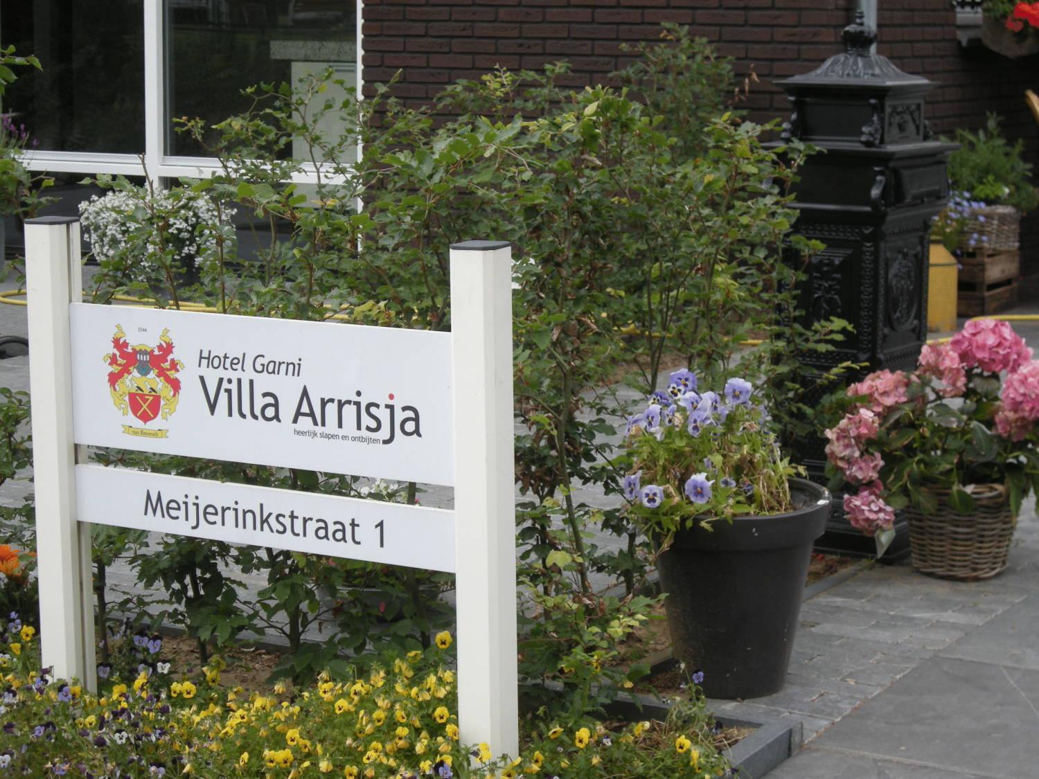 Hotel Garni Villa Arrisja Eefde Kültér fotó