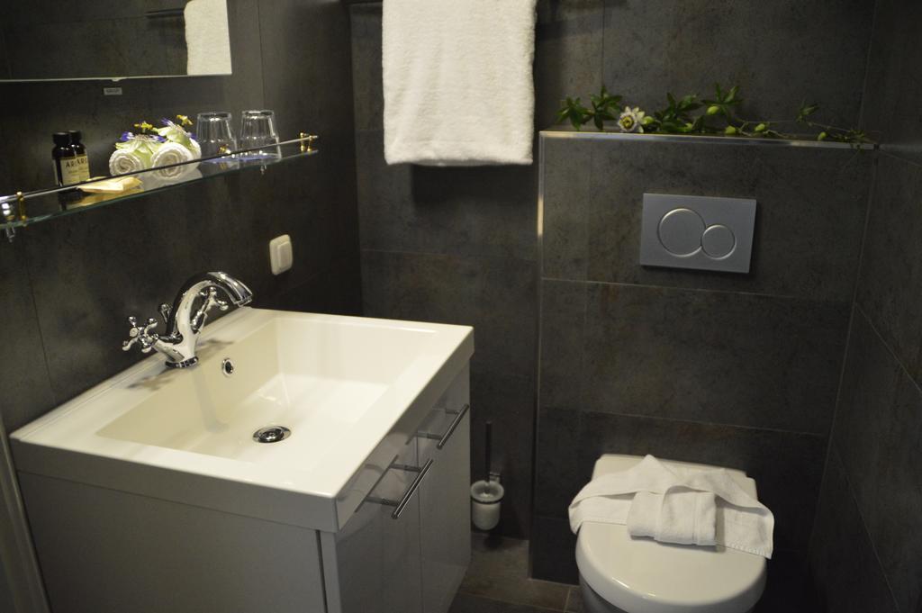 Hotel Garni Villa Arrisja Eefde Kültér fotó